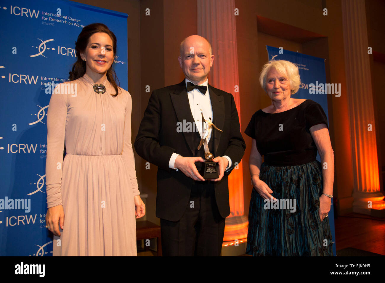 London, UK. Thursday 12th March 2015. International Centre for Research on Women, Champions for Change Awards Dinner event at Banqueting House, Whitehall. HRH The Crown Princess Mary presents award to William Hague  joined by Baroness Hayman. Stock Photo