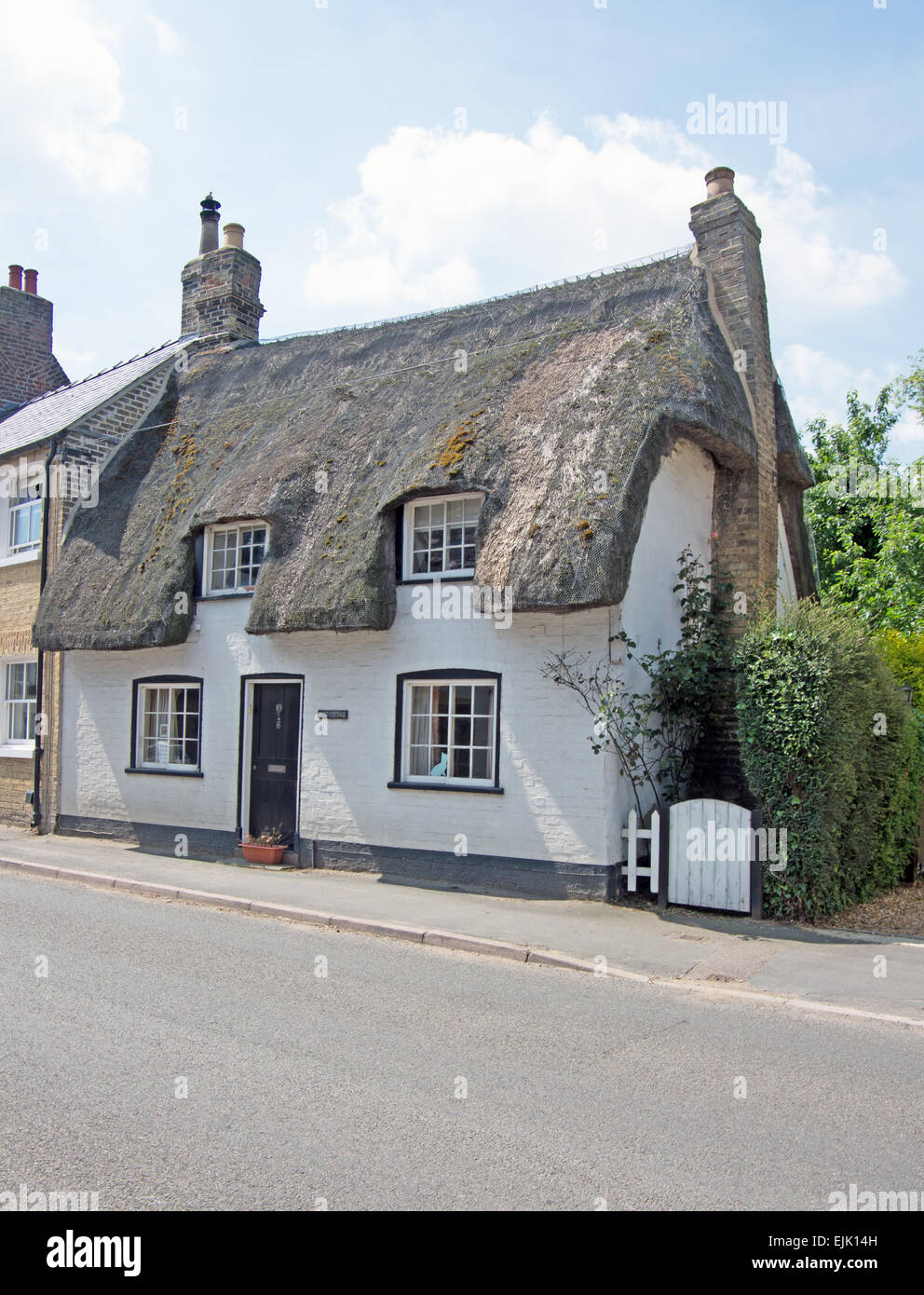 Swavesey Thatched Cottage, Cambridgeshire Stock Photo Alamy