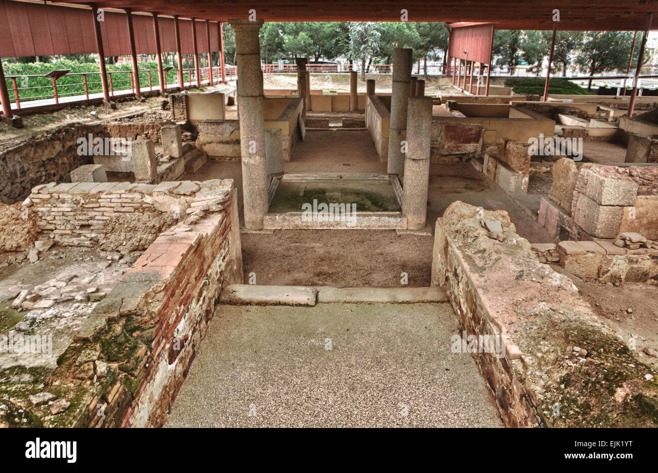 The house of the Mithraeum is an ancien roman patrician house built in concrete blocks reinforced corners. Highlights the perist Stock Photo