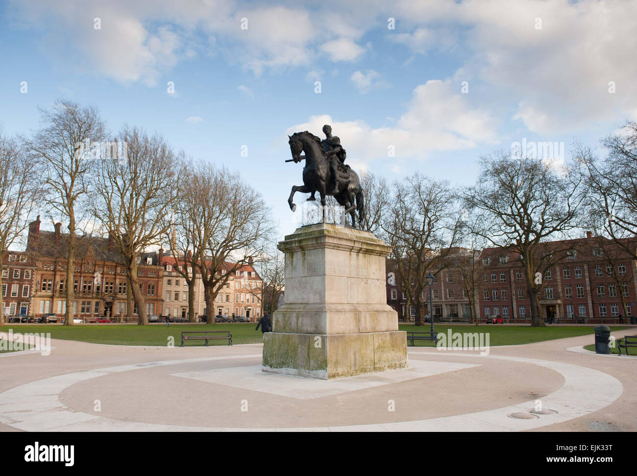 Statue of William III in Queen Square Bristol city centre Stock Photo Alamy