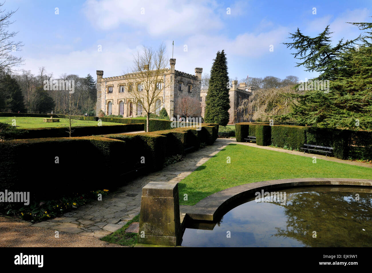 Towneley park burnley hi-res stock photography and images - Alamy