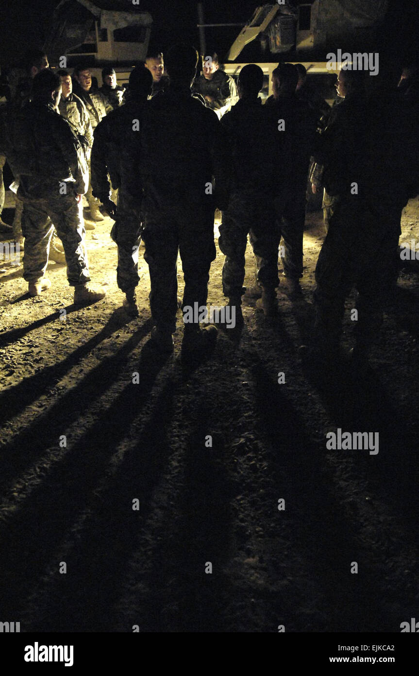 U.S. Army Soldiers with 2nd Platoon, Baker Company, 2nd Battalion, 12th Infantry Regiment, 2nd