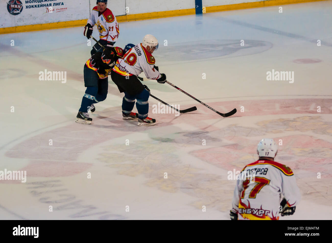 ORENBURG, ORENBURG region, RUSSIA - 7 February 2015: Veterans of the sport played in hockey within the framework of the all-Russian day of winter sports, dedicated to the anniversary of the XXII Olympic Winter Games and XI Paralympic Winter Games of 2014 in Sochi Stock Photo