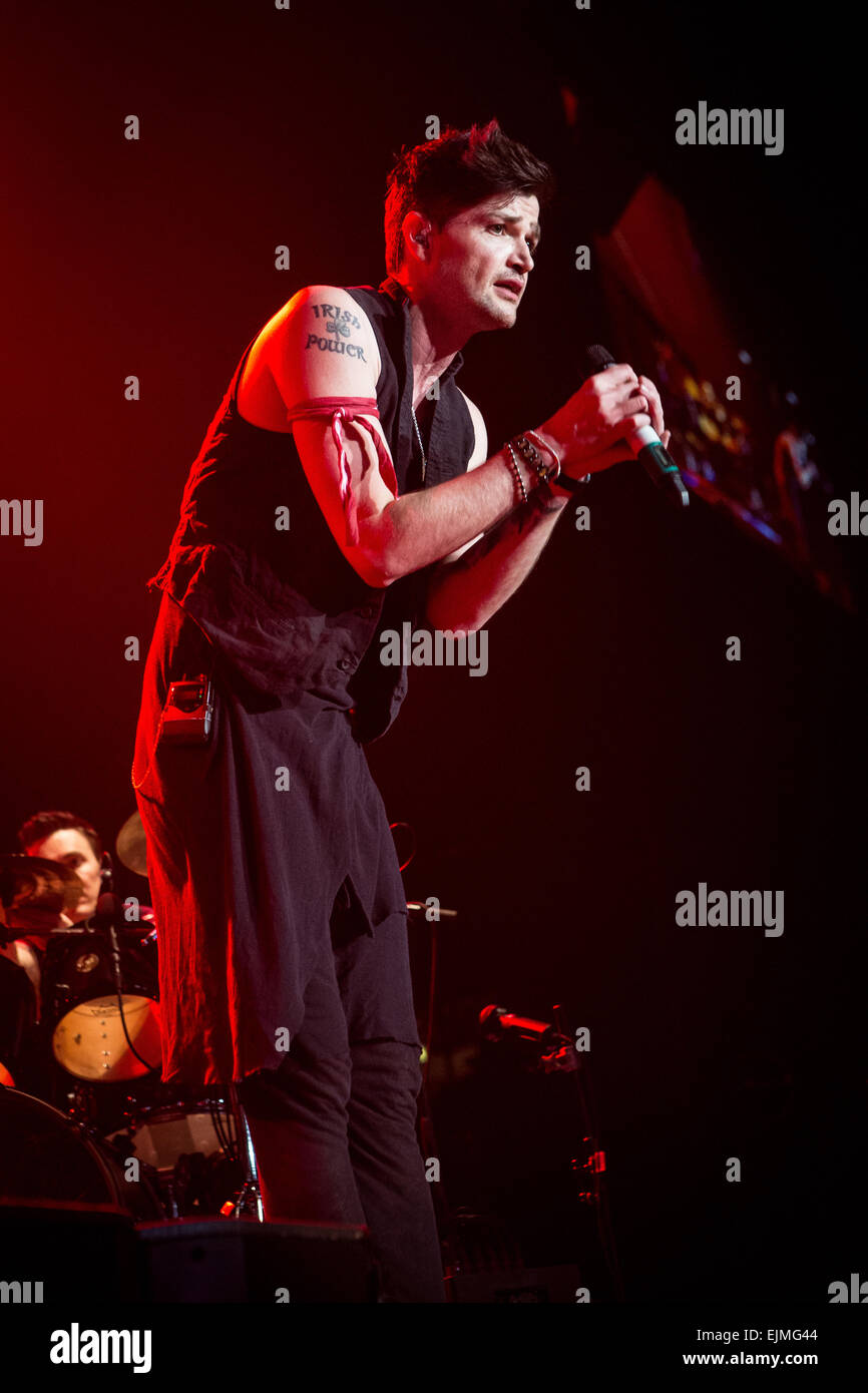 Irish pop band hi-res stock photography and images - Alamy