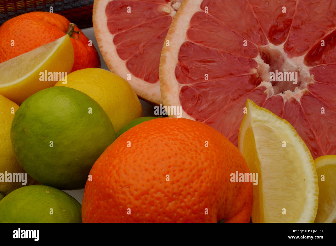 Grapefruit and orange hires stock photography and images Alamy