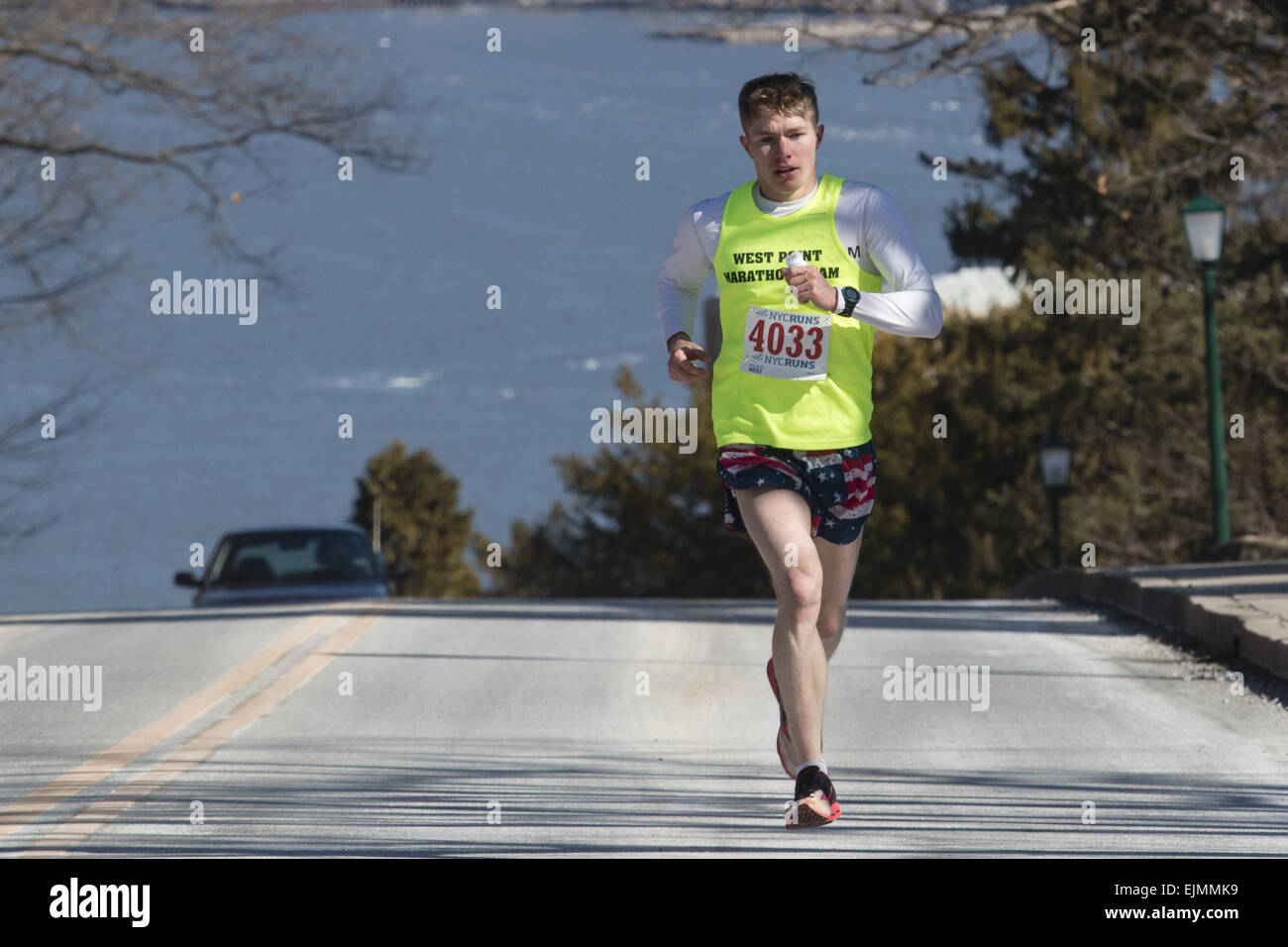 1 2 mile run up hires stock photography and images Alamy