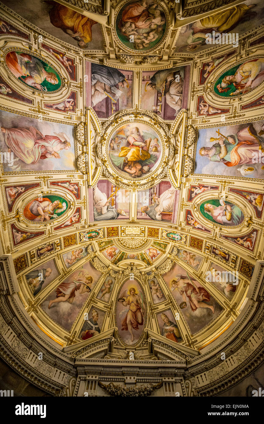 Frescoes in the chapel of St. Peter Martyr and St. Pius V Chapel, Vatican Museums, Vatican, Italy Stock Photo