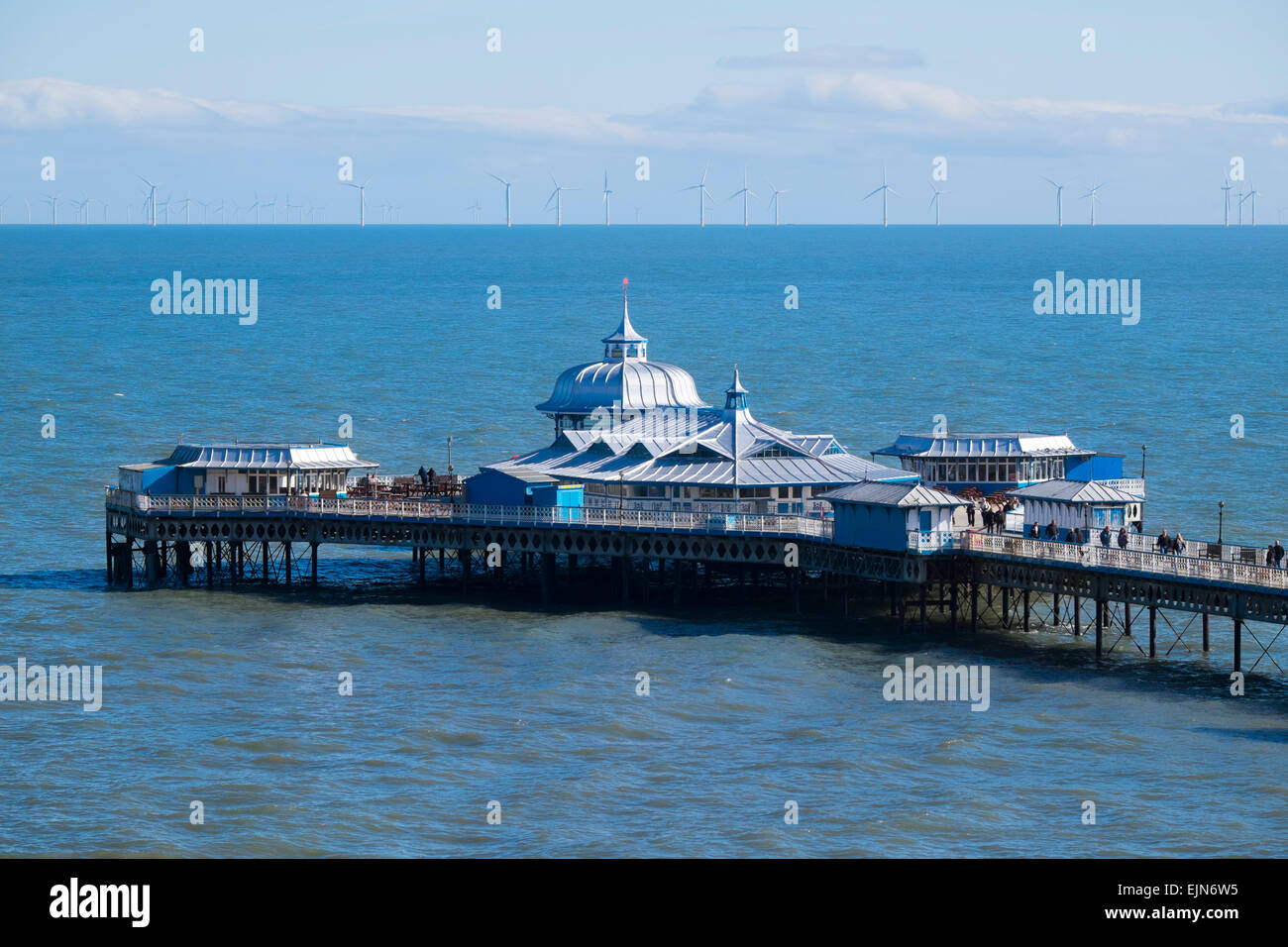 Llandudno pier and offshore wind farm, Conwy, Wales, UK Stock Photo - Alamy