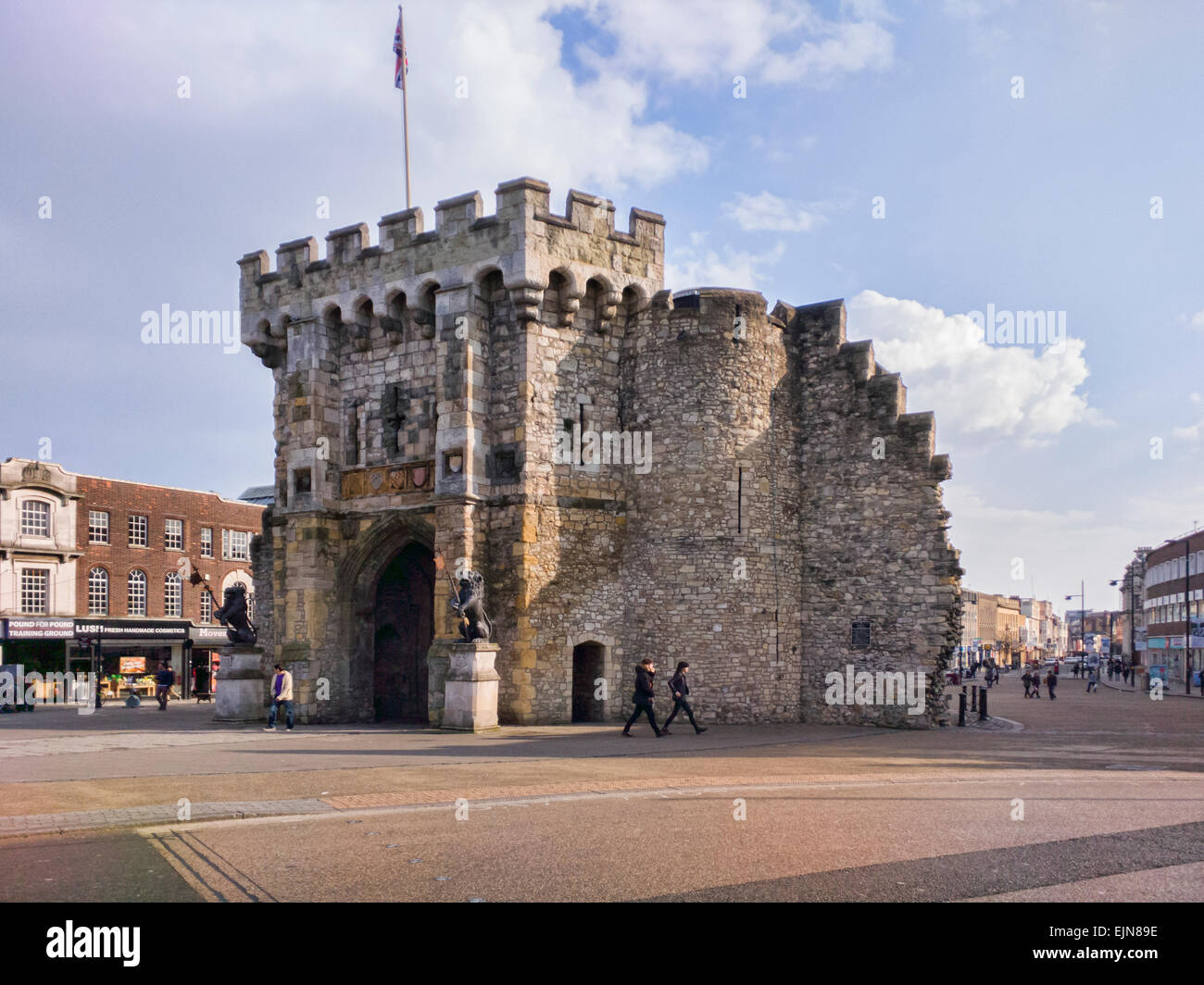 Bargate, a Grade 1 listed building in the centre of Southampton, constructed in Norman times as part of the city's defences. Add Stock Photo