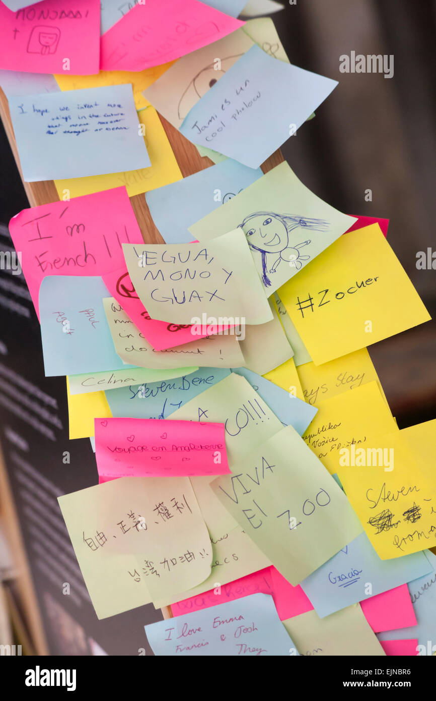 Post It Notes High Resolution Stock Photography and Images Alamy