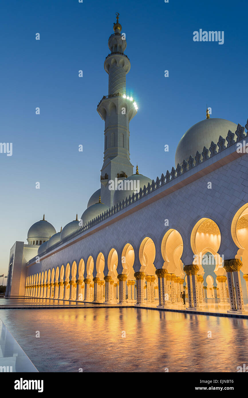 Sheihh Zayed Grand Mosque in Abu Dhgabi Stock Photo