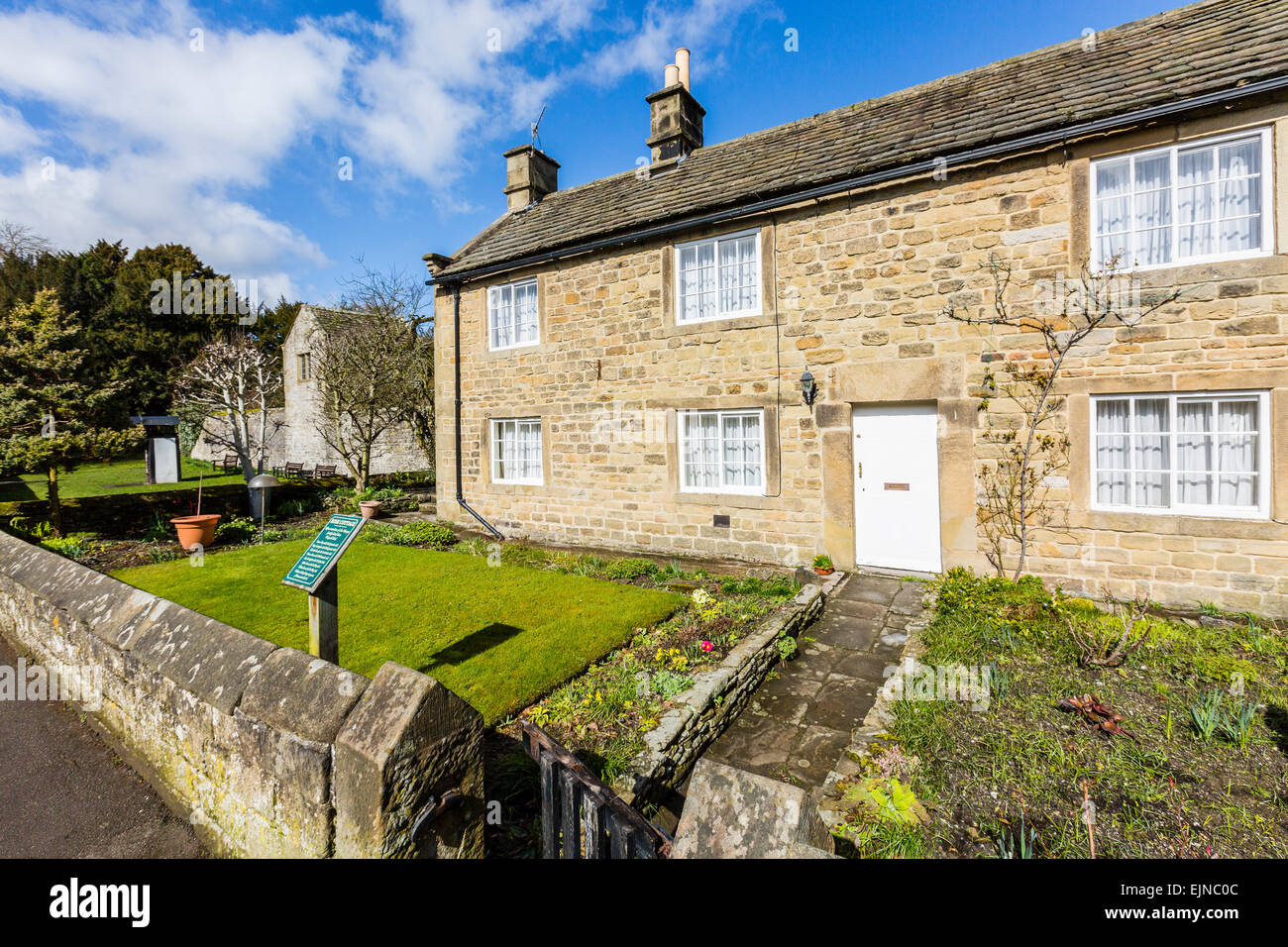 A plague cottage in Eyam village - site of the bubonic plague in 1665 Stock Photo