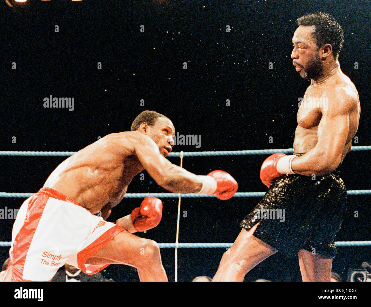 Sport Boxing Action Chris Eubank Nigel Benn Hi res Stock Photography 