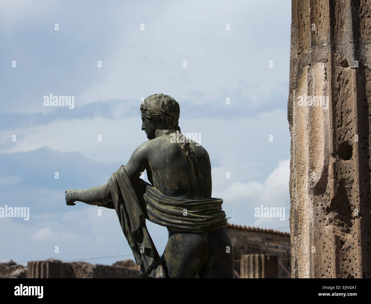 Pompeii, Naples, Italy temple of Apollo bronze statue Stock Photo Alamy