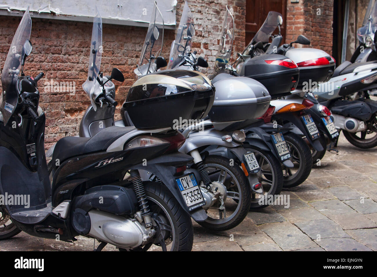Moped alley italy hires stock photography and images Alamy