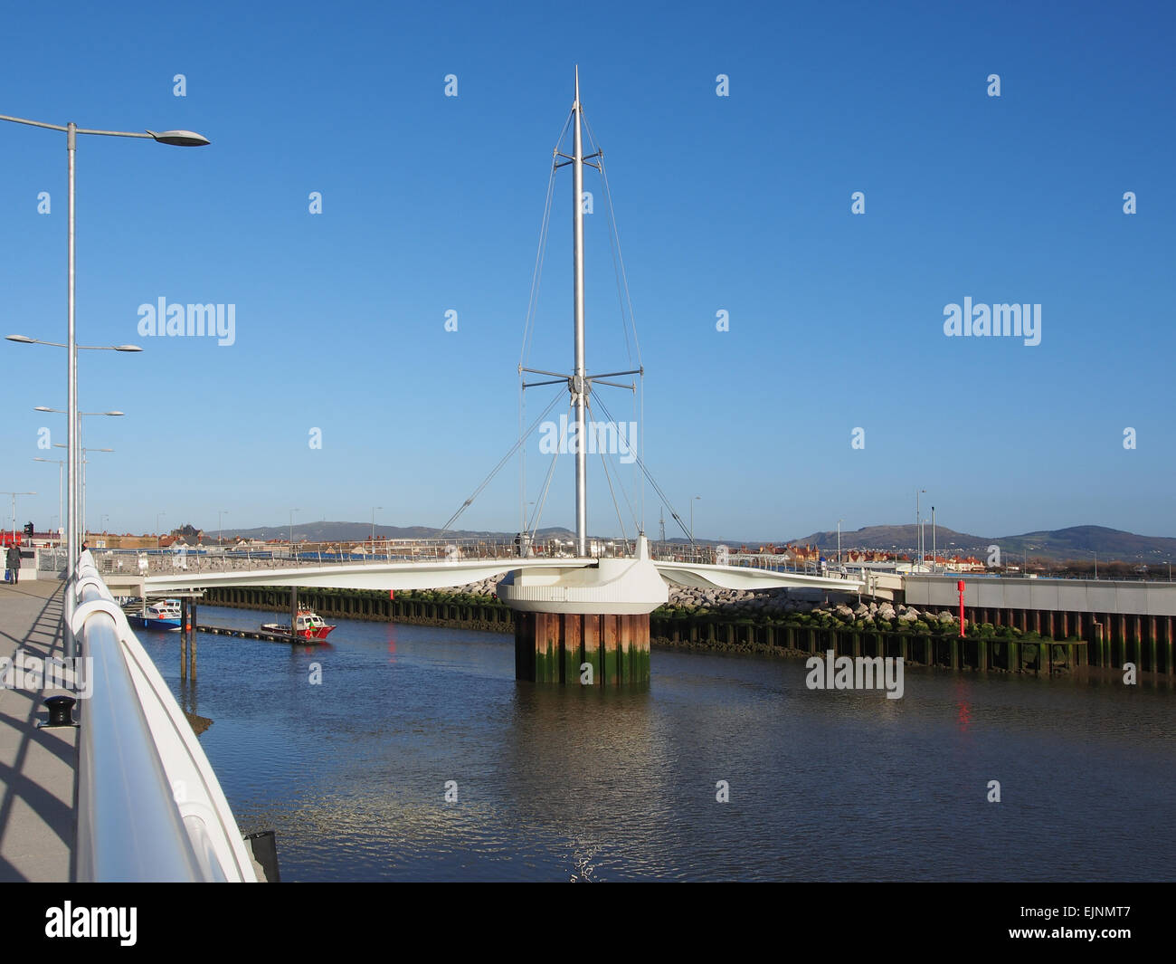 The Dragon's Bridge (Pont y Ddraig) at Kimnel Bay, Rhyl, Wales. It crosses the Clwyd estuary, linking Clwyd and Denbighshire. Stock Photo