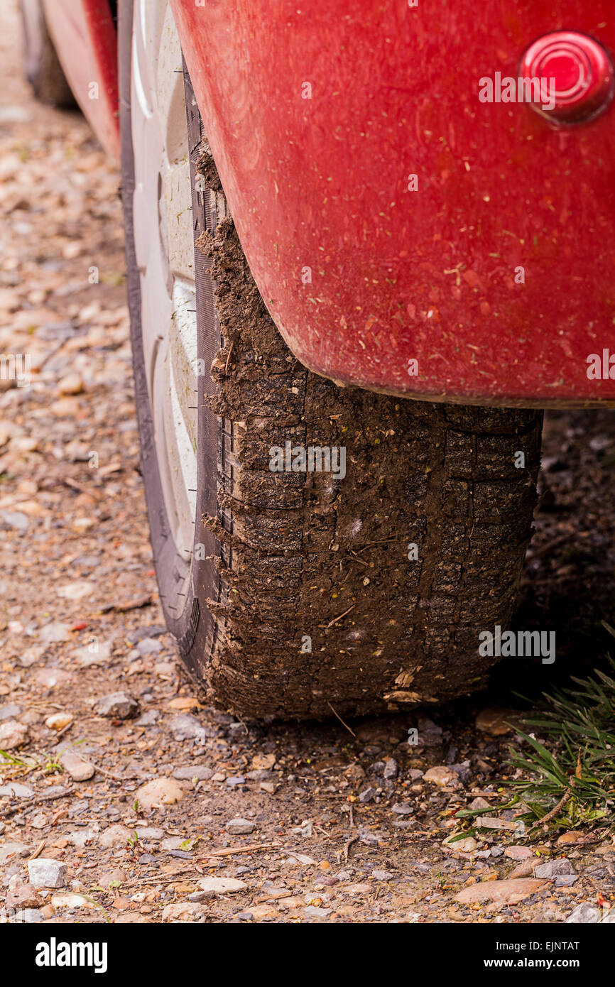offroad Car stuck Stock Photo Alamy