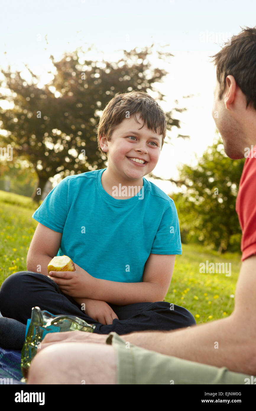 Children having picnic hi-res stock photography and images - Alamy