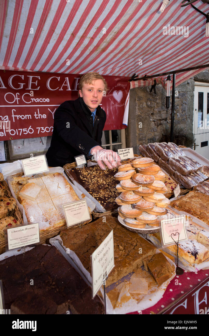 UK, England, Yorkshire, Grassington, Dickensian Festival, Oliver Oxby on Cottage Cakes of Cracoe stall Stock Photo