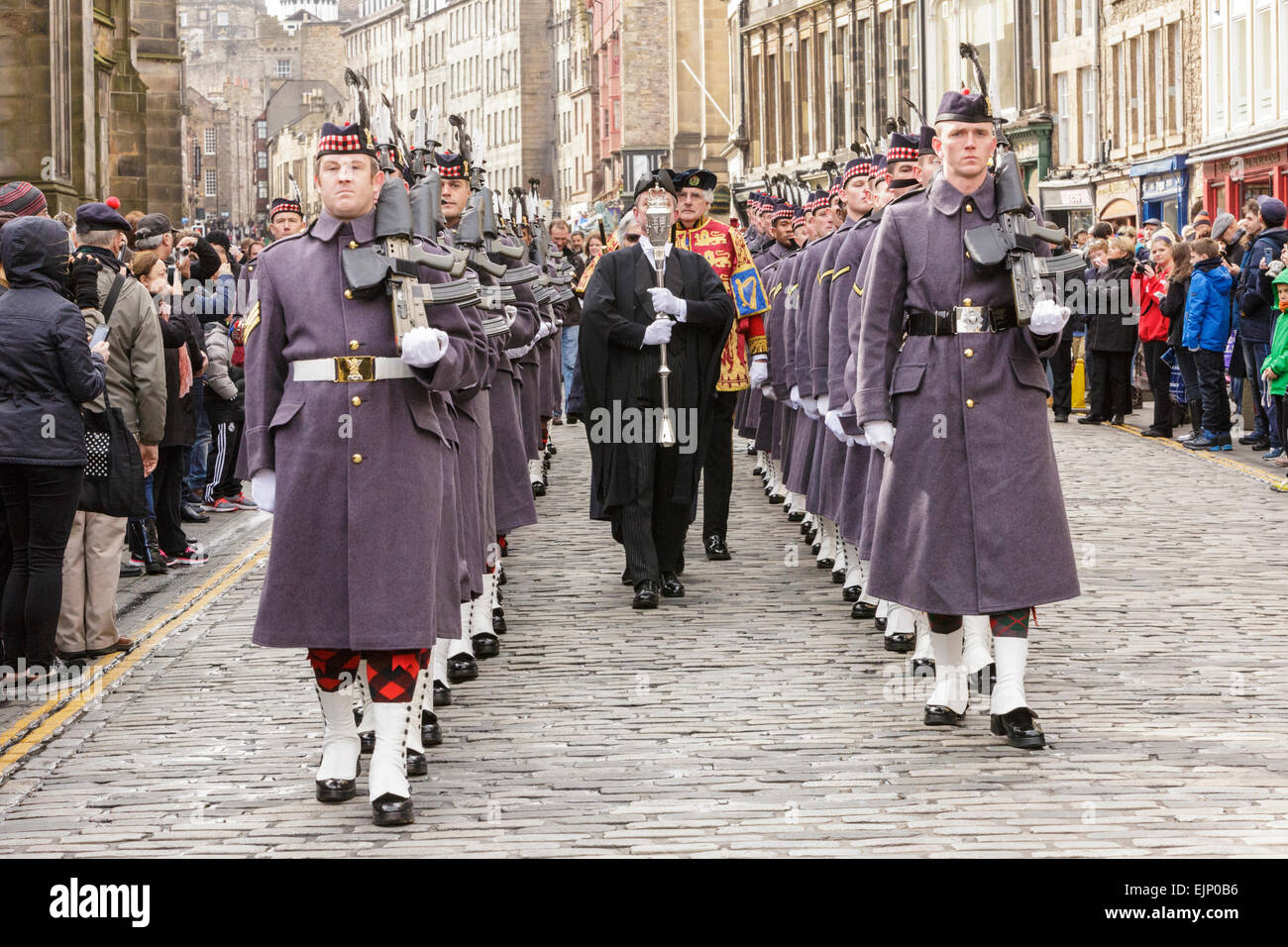 Lord lyon king arms hires stock photography and images Alamy