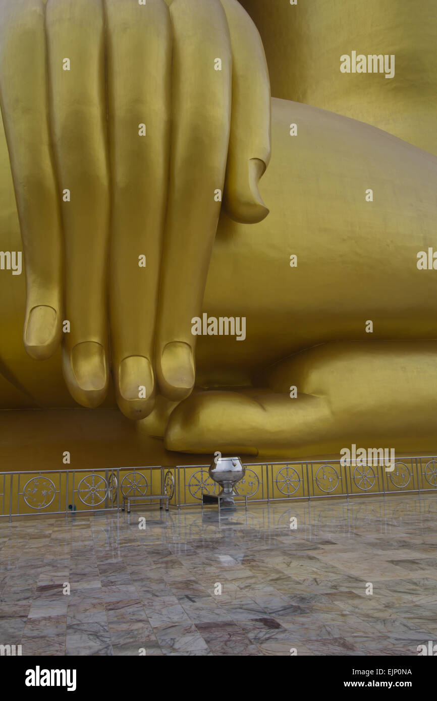 Big golden Buddha statue located in Thailand Stock Photo Alamy