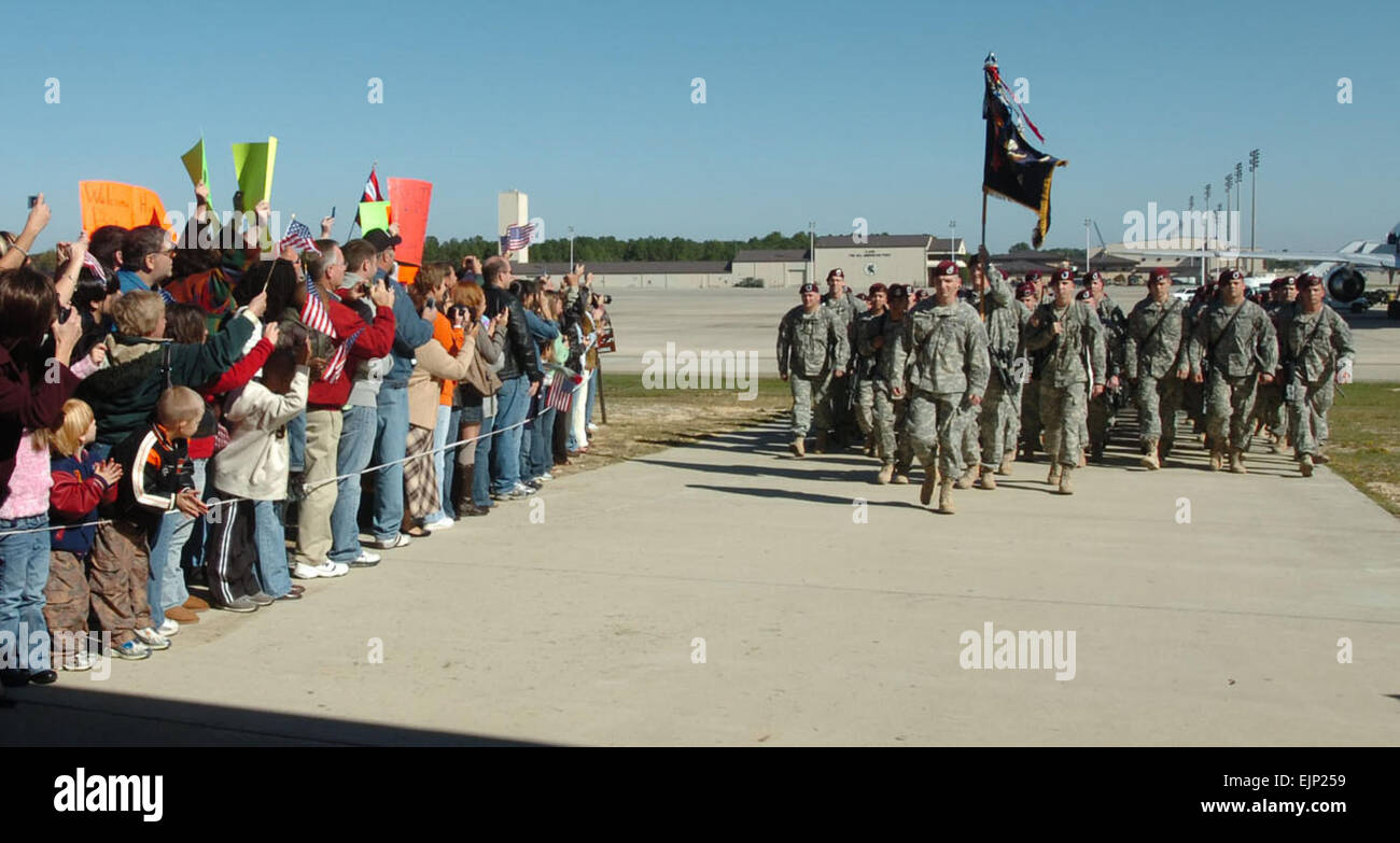 Lt. Col. Michael Richardson leads his Paratroopers into Green Ramp