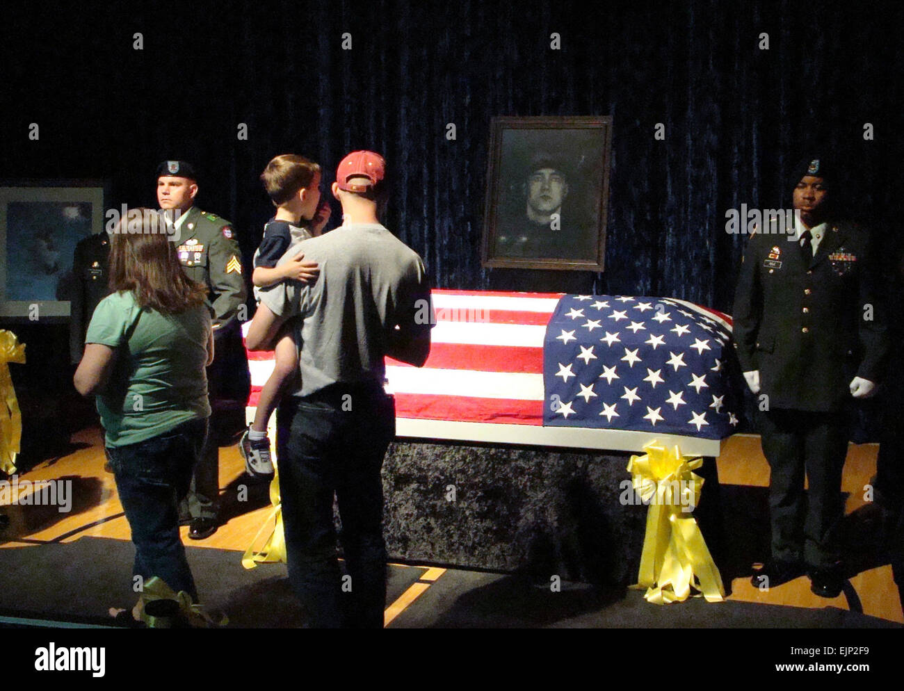 Matt maupin hires stock photography and images Alamy