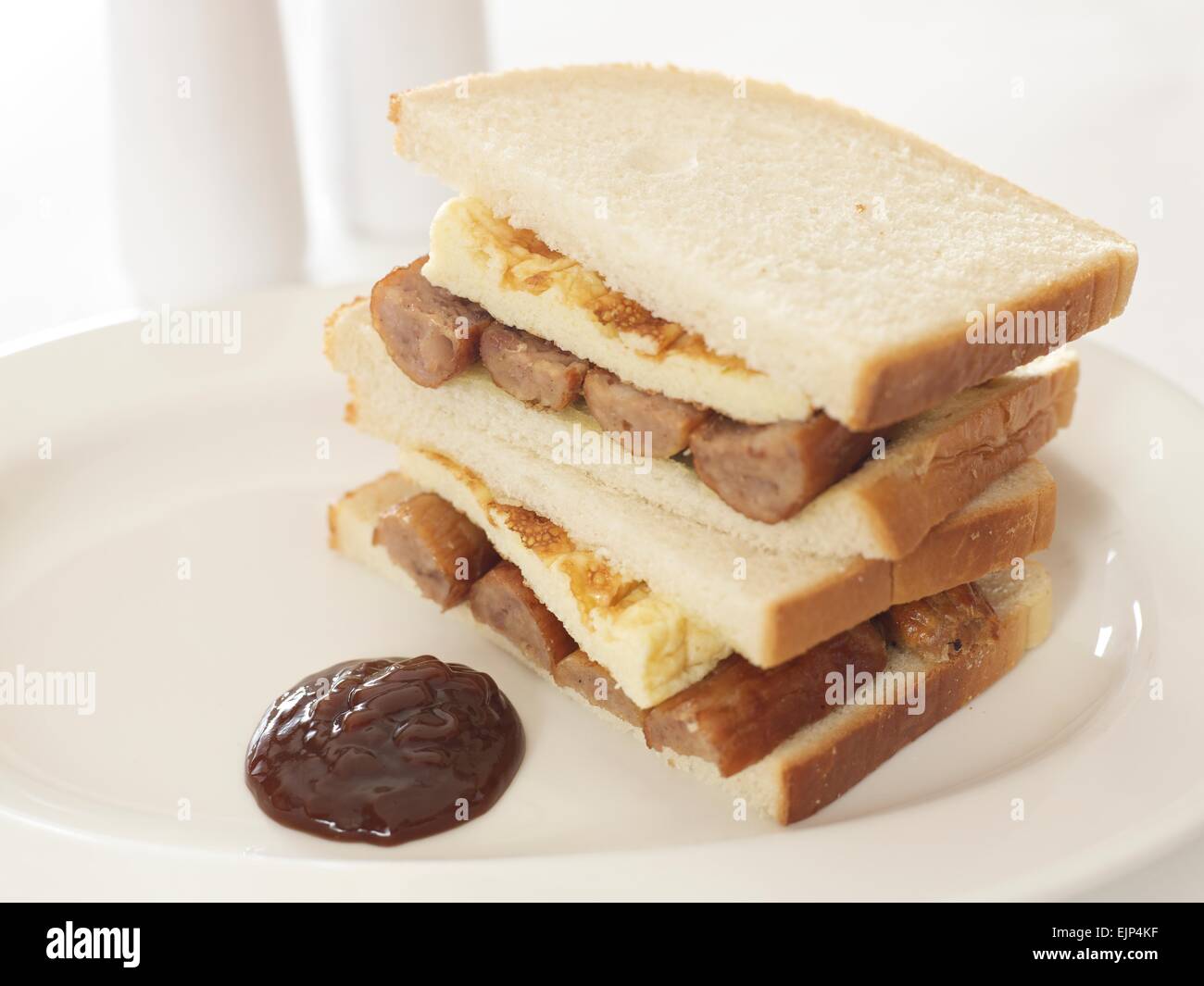 sausage and egg sandwich Stock Photo - Alamy