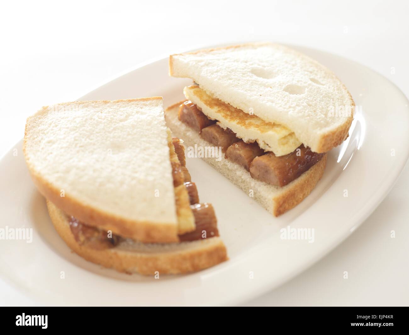 sausage and egg sandwich Stock Photo - Alamy