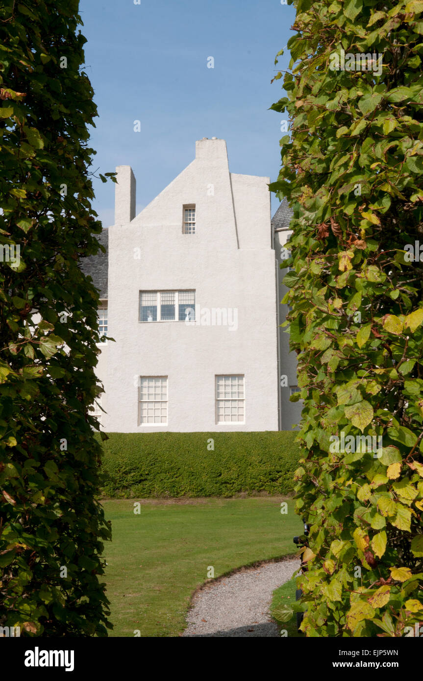 Hill House in Helensburgh, Scotland on a sunny day Stock Photo Alamy