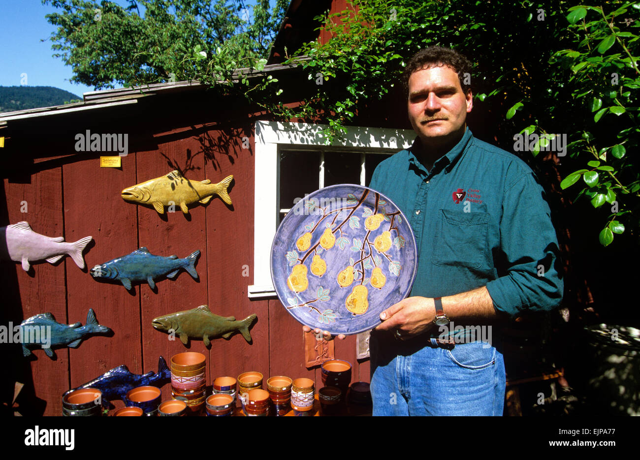 Master Potter, Michael Rivkin, Crow Valley Pottery, Orcas Island, San
