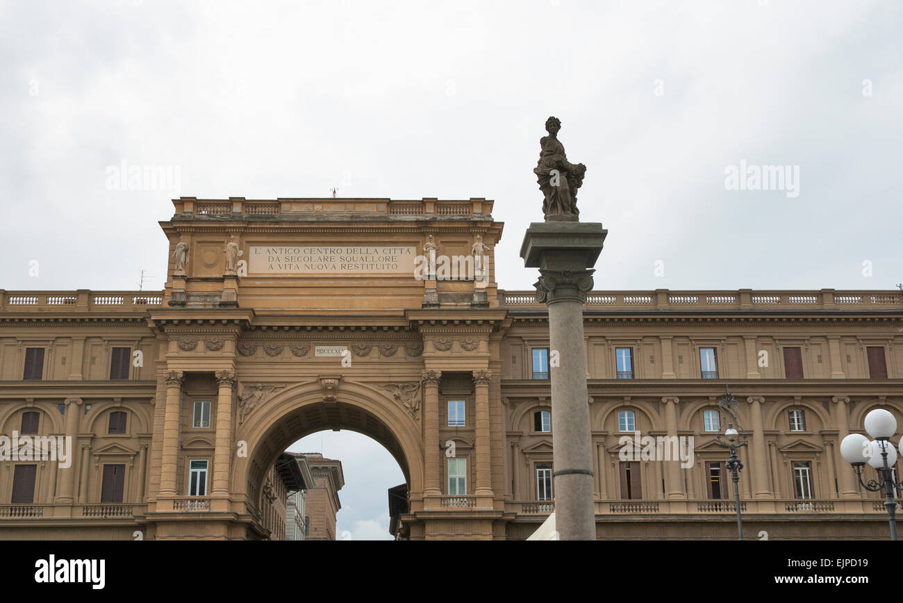 Florence Inscriptions Florence arch hi-res stock photography and images - Alamy