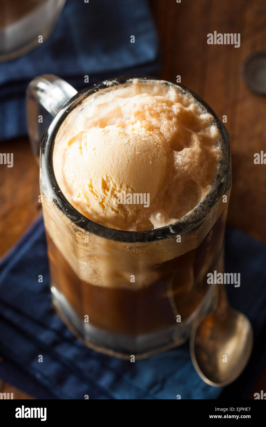 Refreshing Root Beer Float with Vanilla Ice Cream Stock Photo Alamy
