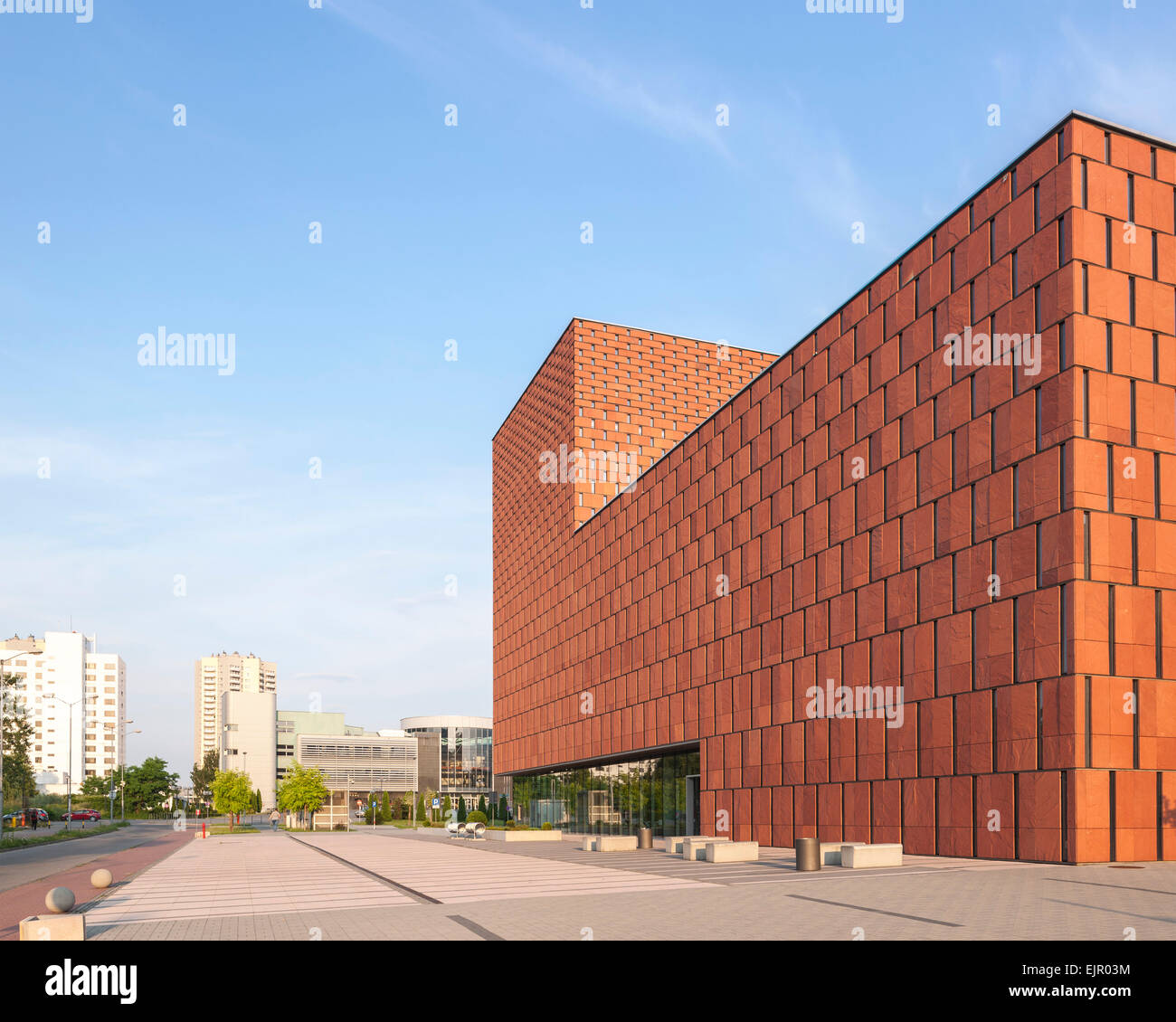 Angled view of building from rear. Scientific Information Centre & Academic Library, Katowice, Poland. Architect: HS99 , 2012. Stock Photo