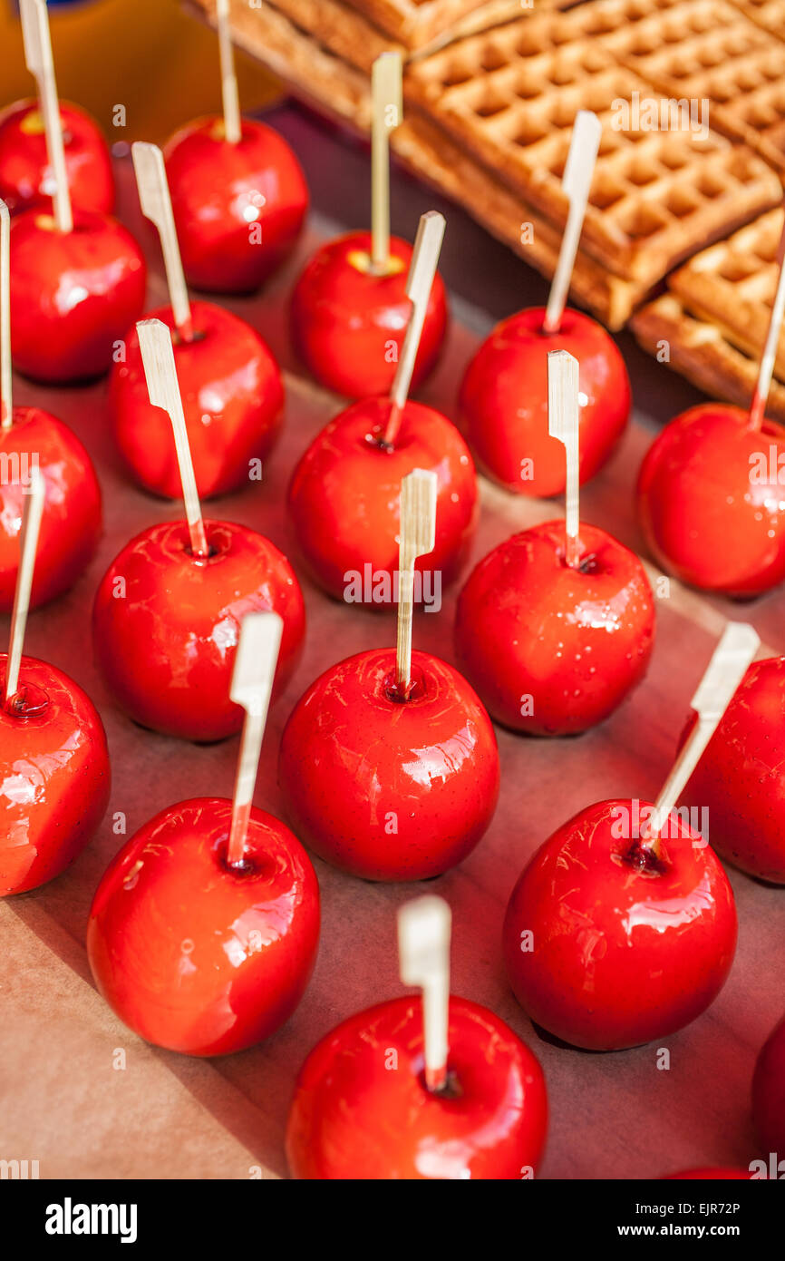 Toffee apples on sticks for sale Stock Photo Alamy