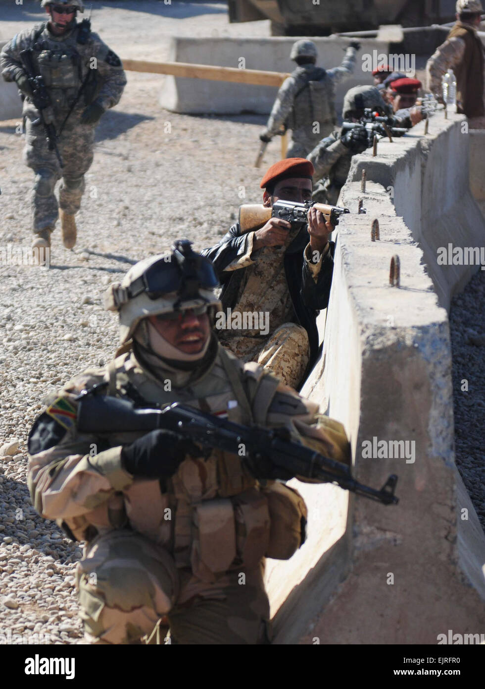 Soldiers of the Iraqi Army, Peshmerga, and the U.S. Army's 1st Squadron ...