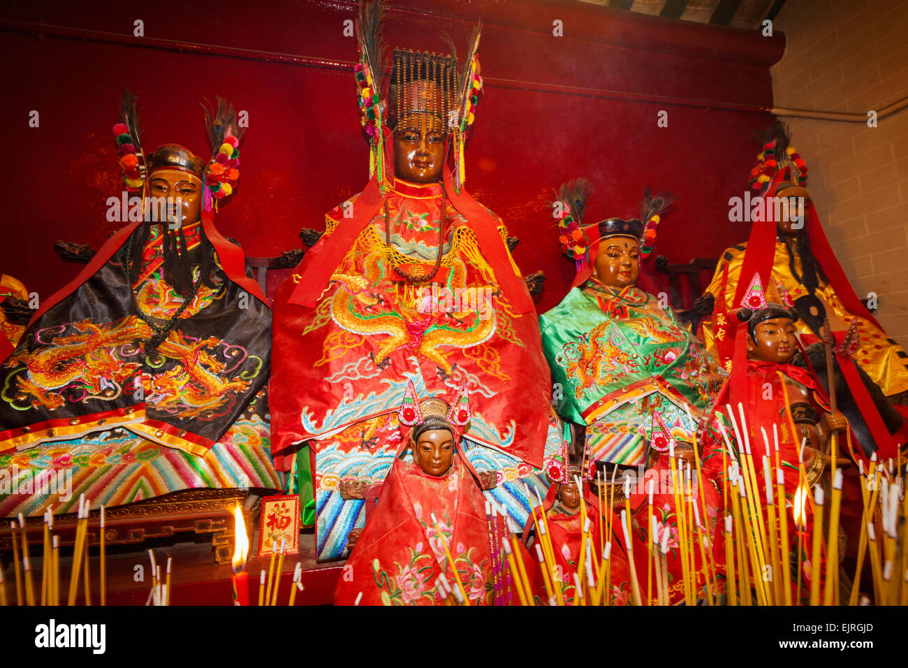 China, Hong Kong, Hollywood Road, Man Mo Temple, Taoist God Statues