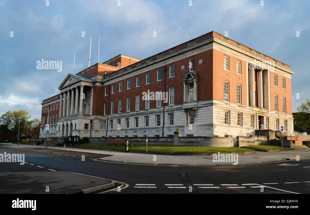 Chesterfield town hall seen at early monring sunrise Stock Photo Alamy