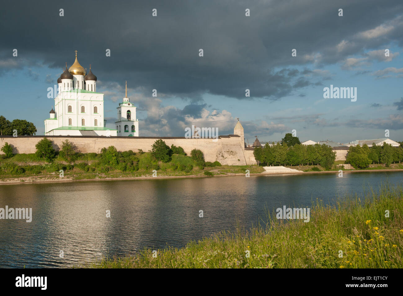 Ancient Pskov Kremlin on Velikaya river, Russia Stock Photo