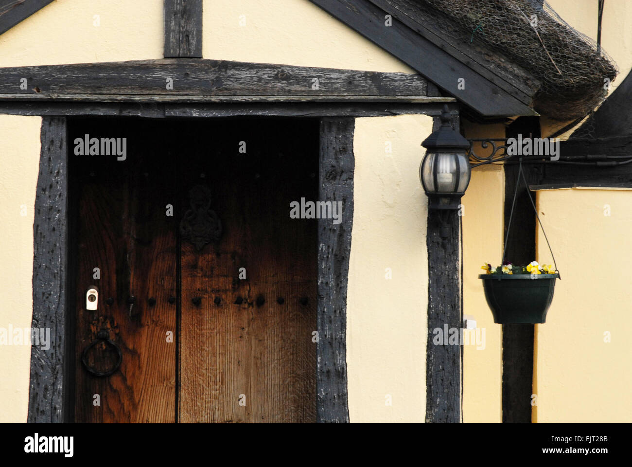 Oak door hi-res stock photography and images - Alamy
