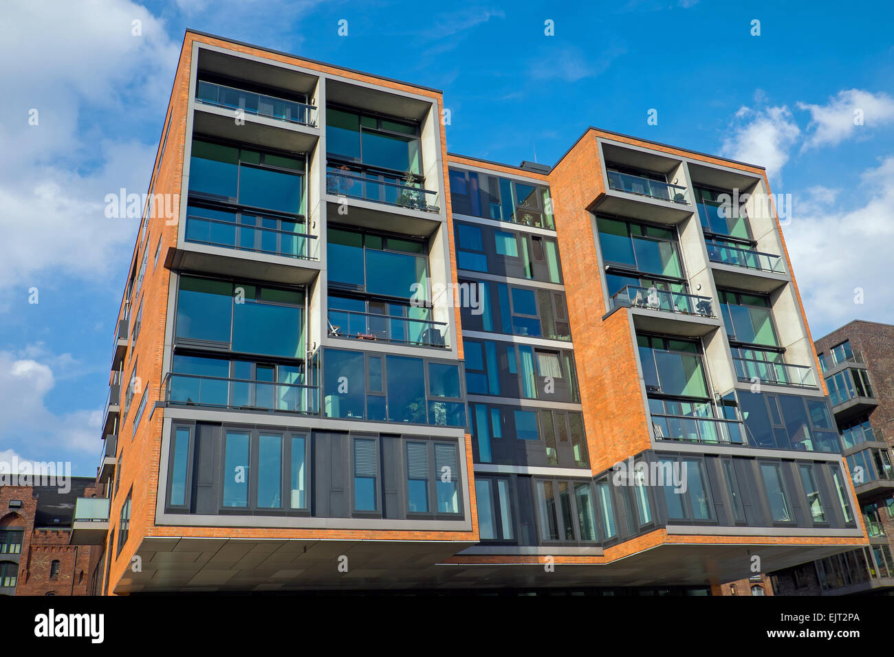 Modern condominium in the Hafencity in Hamburg Stock Photo Alamy
