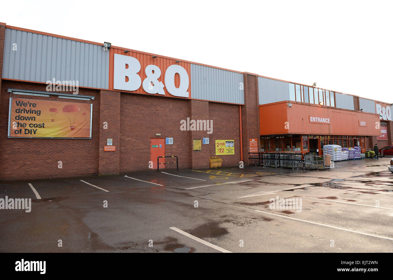 Pictured is the B&Q store in Hyde Cheshire B&Q is to close 60 store