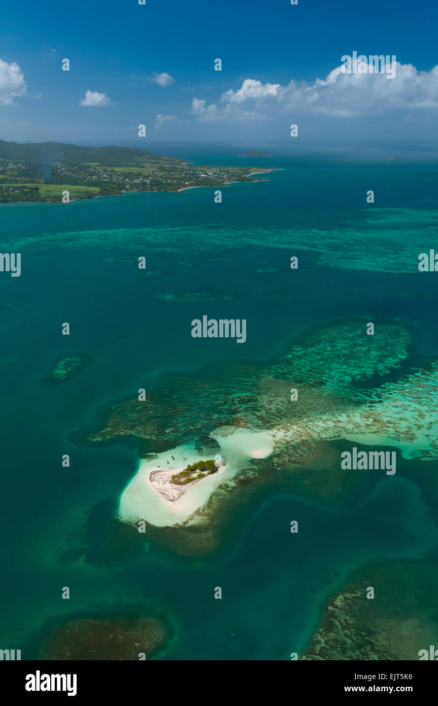 France. Guadeloupe, Grand Cul-de-sac Marin, Ilets de Carenage, Ilet Blanc  (aerial view) // Guadeloupe, Grand Cul-de-sac Marin Stock Photo - Alamy