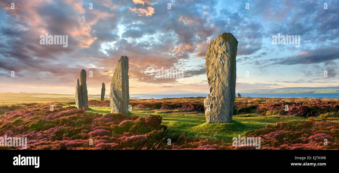 The Ring of Brodgar, circa 2,500 BC, Neolithic henge and stone circle, UNESCO World Heritage Site, Orkney, Scotland Stock Photo