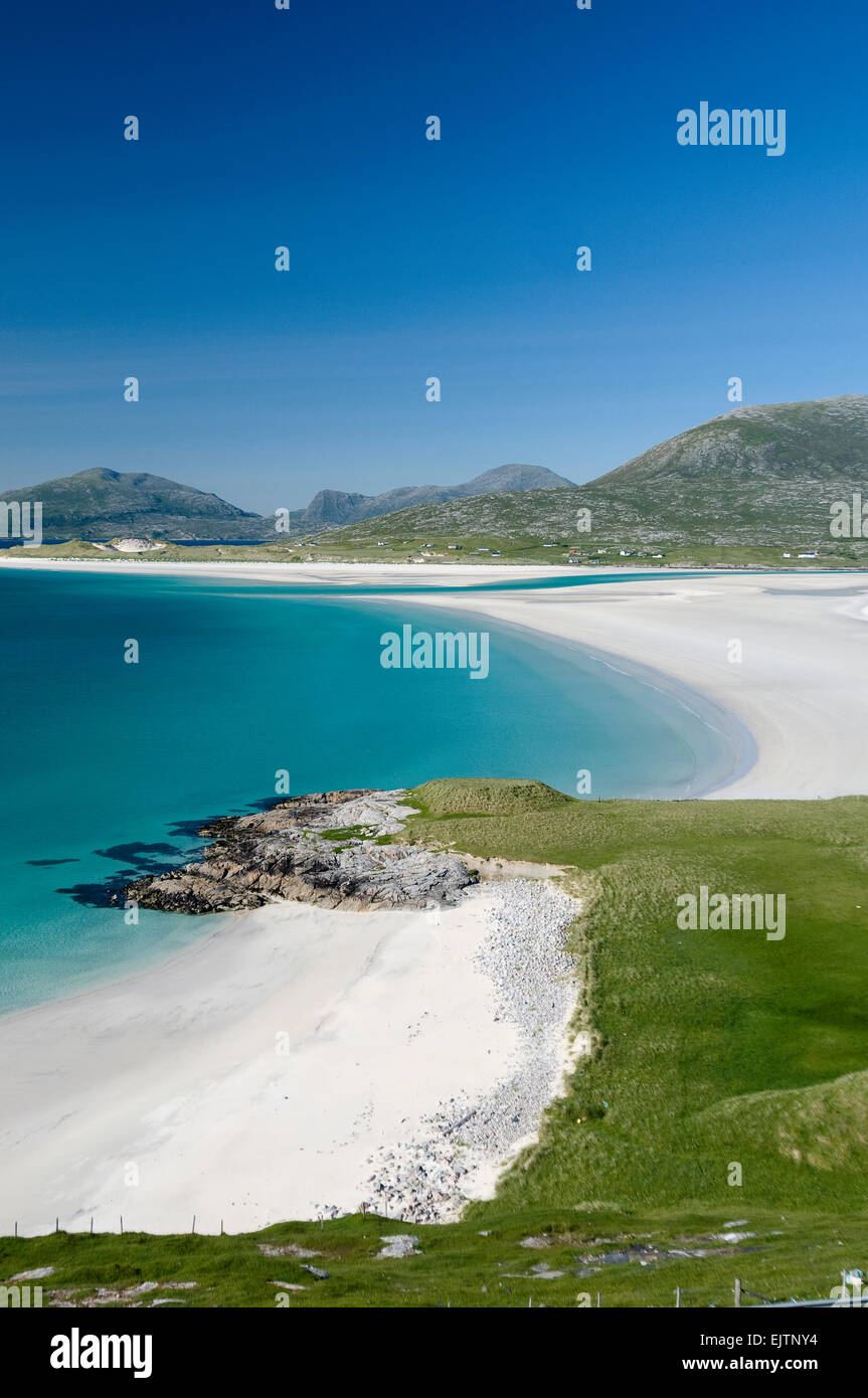 shore at luskentyre harris Stock Photo Alamy