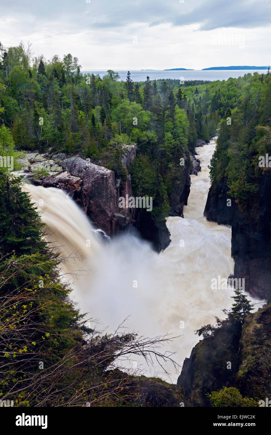 Canada, Ontario, Terrace Bay, Aguasabon Falls, Scenic view of waterfall