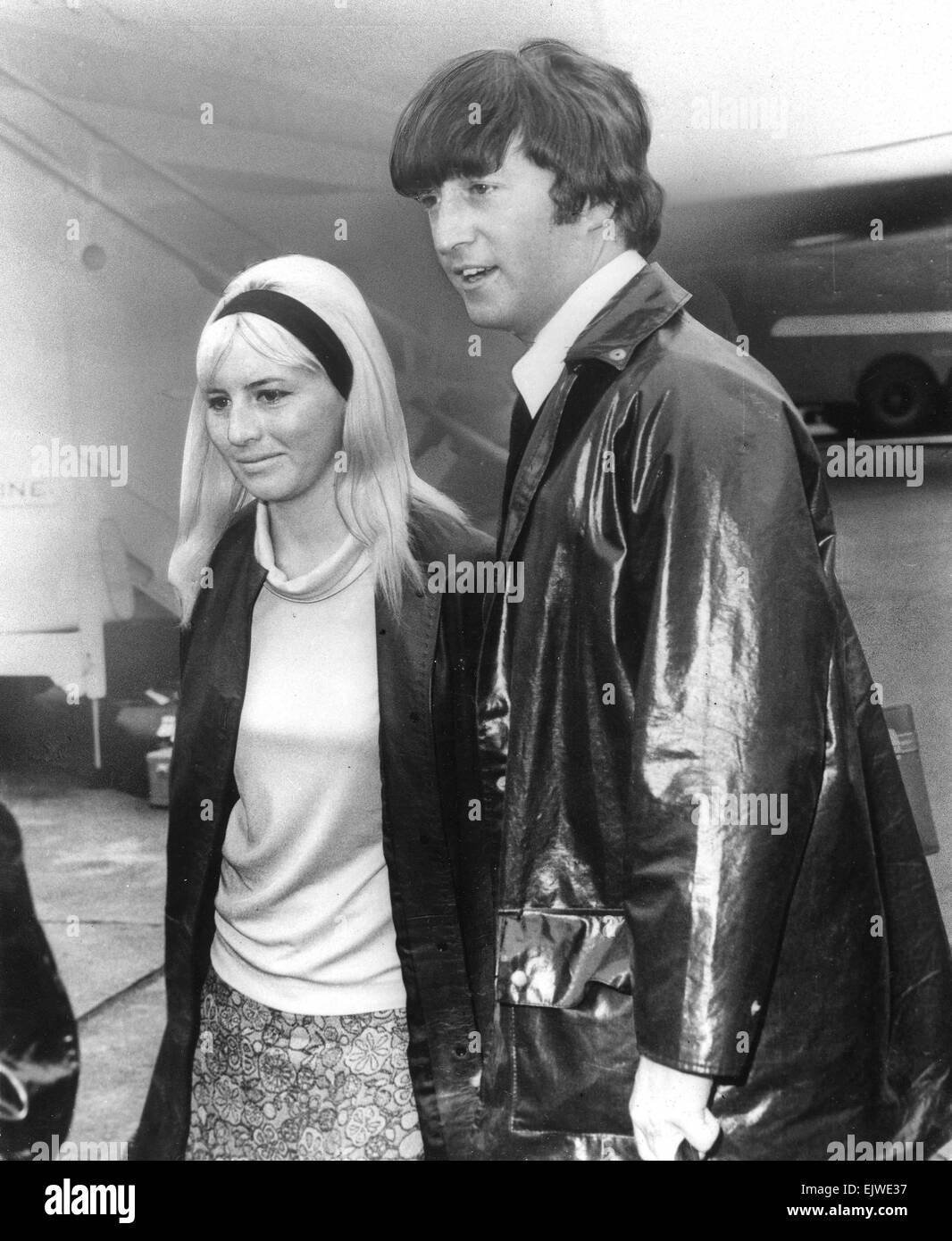 Cynthia Lennon And John Lennon
