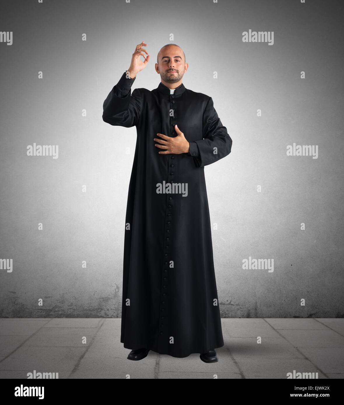 Priest blessing hires stock photography and images Alamy