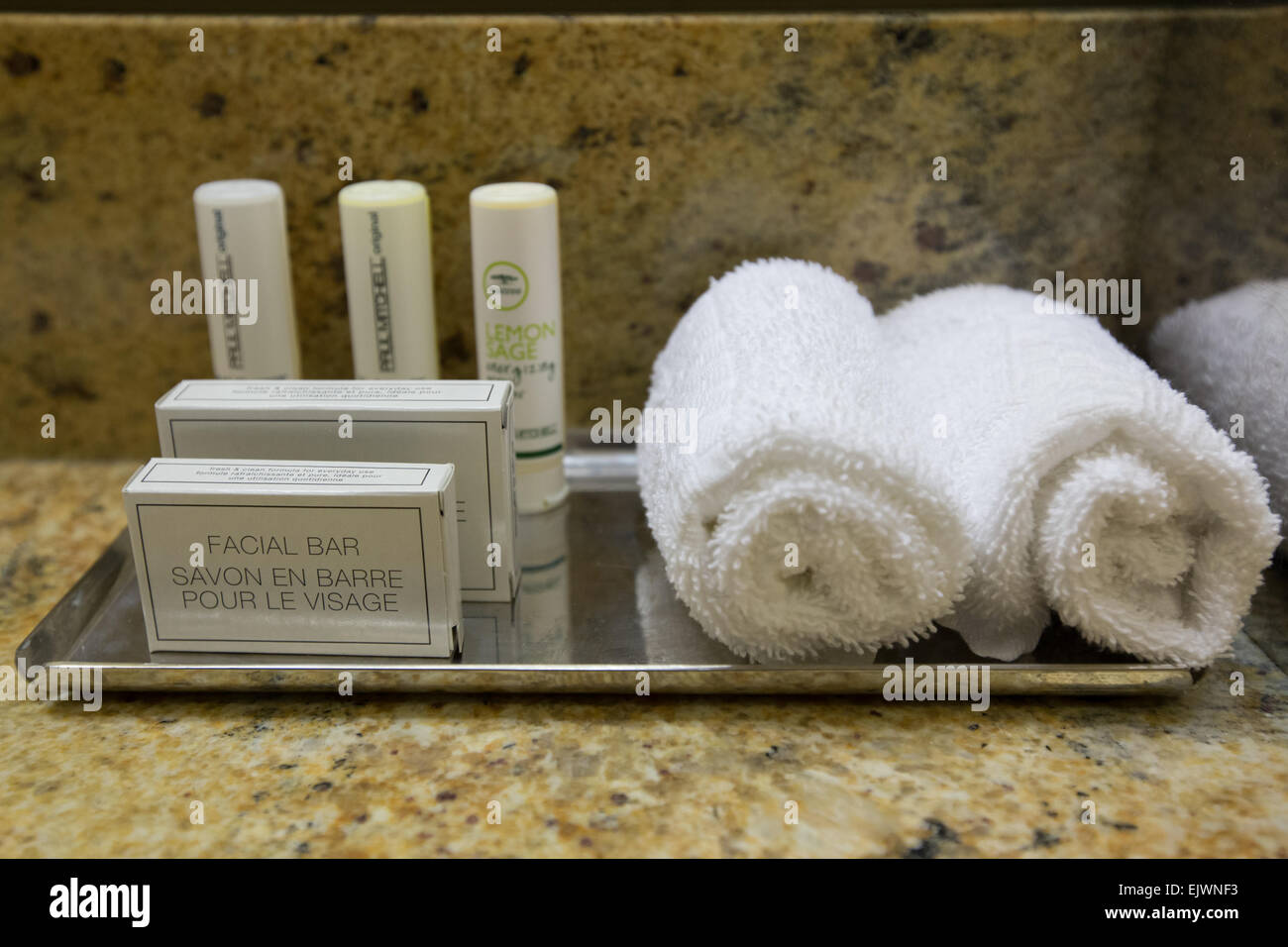Shampoo holder hi-res stock photography and images - Alamy