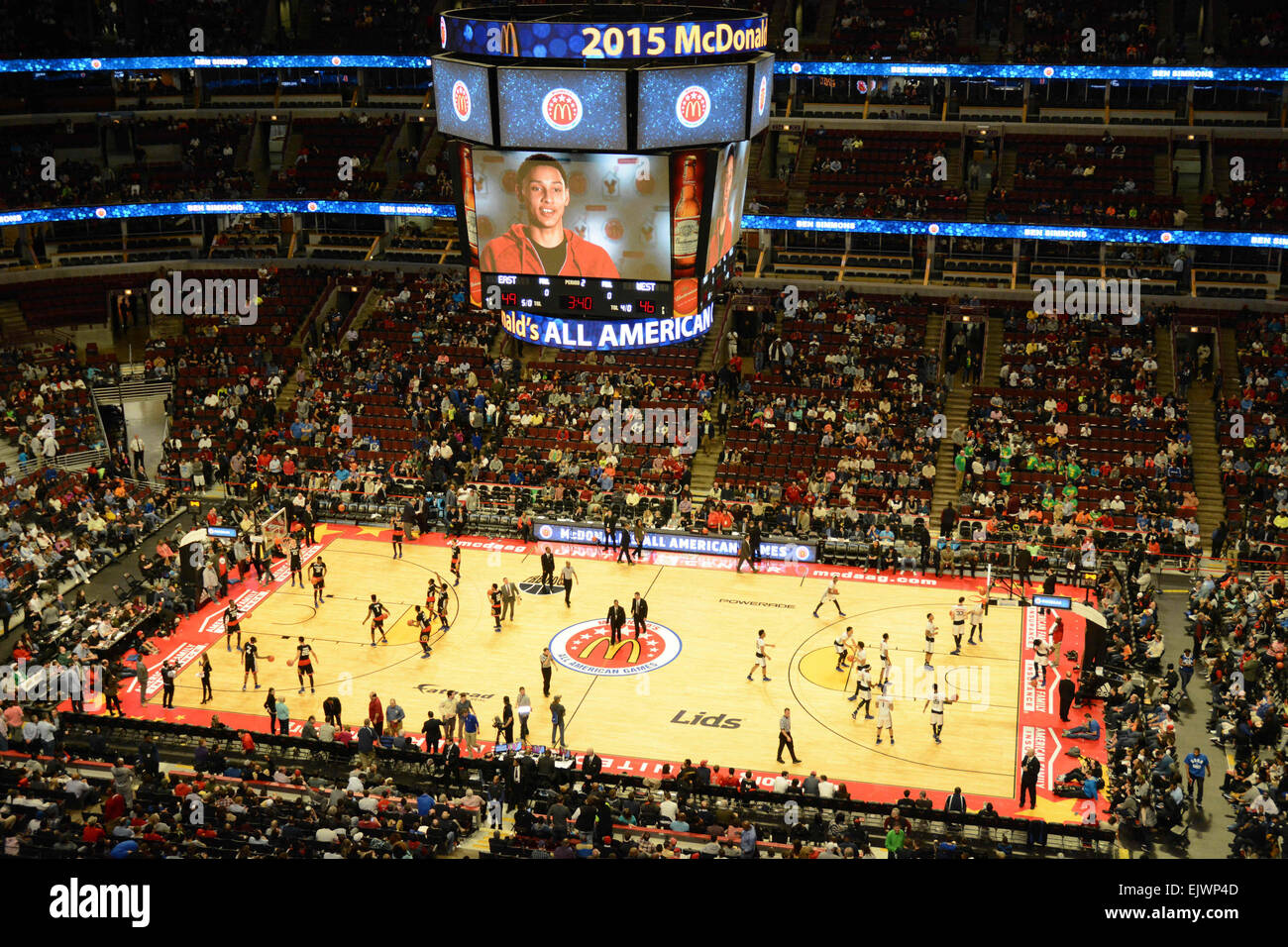 Chicago, IL, USA. 1st Apr, 2015. McDonald's All Americans warm up